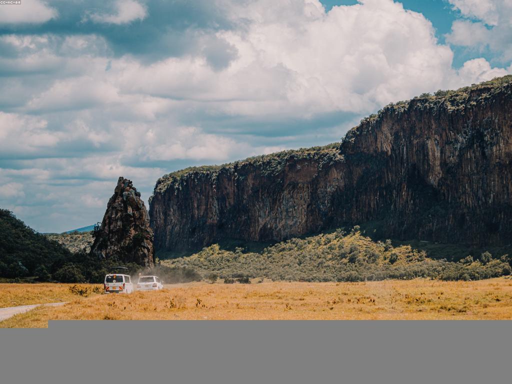 ផលប៉ះពាល់នៃព័ត៌មានកីឡា លើសង្គមទំនើប